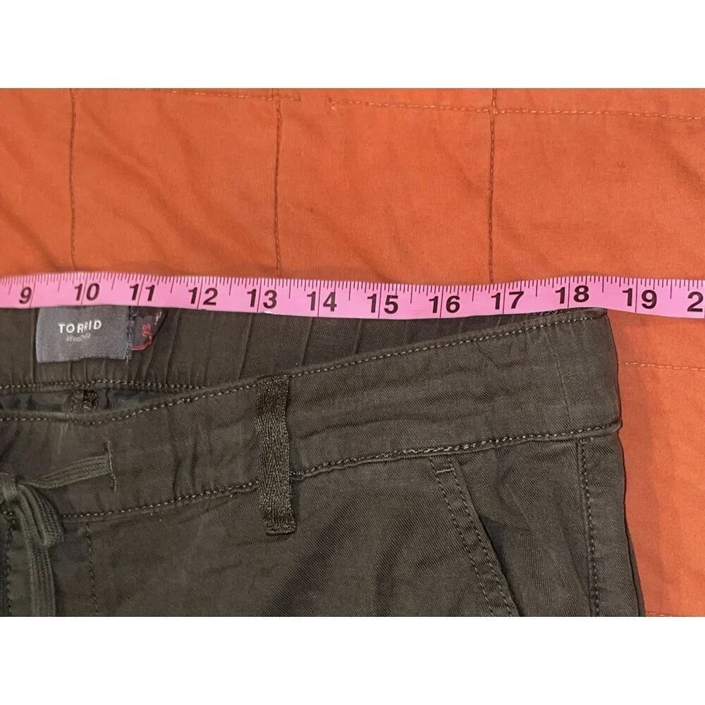 Torrid Olive Cargo Adjustable Waist Lightweight Cotton Blend Women's Pants Size